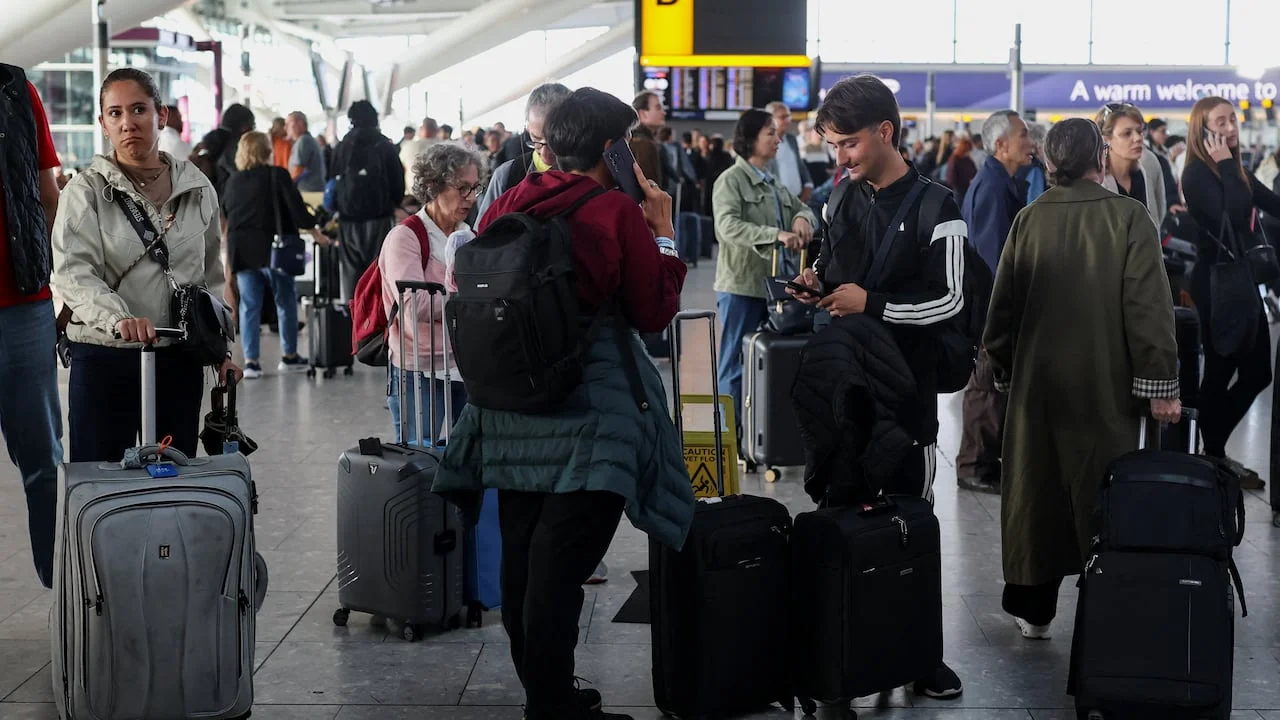 Significant Flight Disruptions in the U.K. Due to Air Traffic Control System Failure