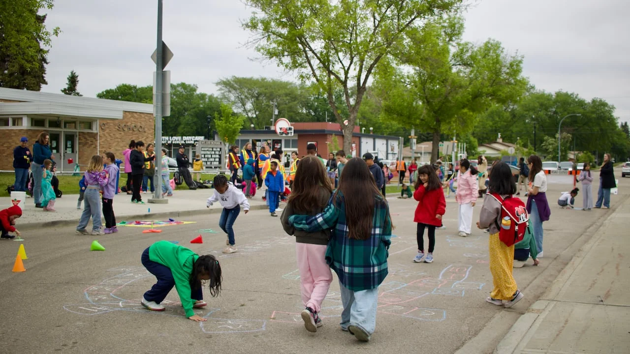 Transforming School Drop-Off Zones: Embracing Car-Free Initiatives for Community Safety