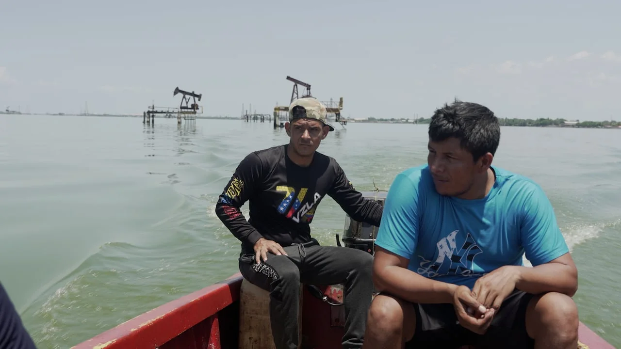 Impact of New U.S. Oil Deal on Lake Maracaibo Residents' Lives